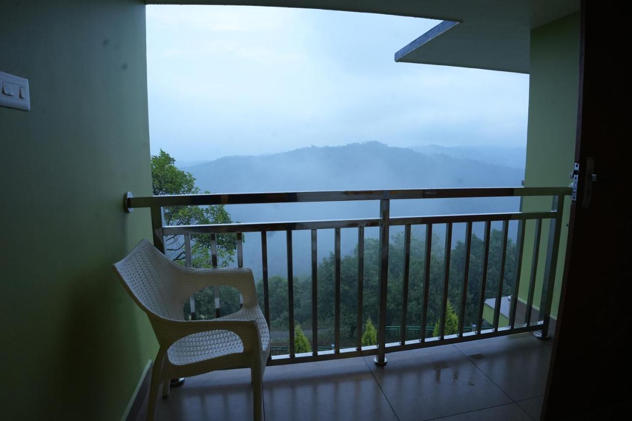 Vaga Mist Resort Vagamon Idukki Esterno foto
