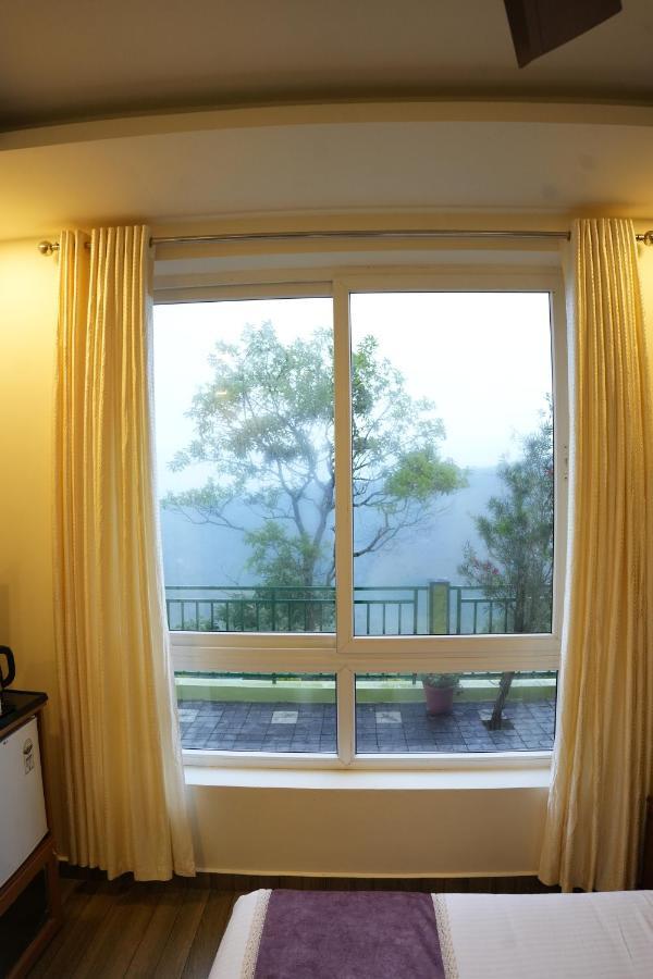 Vaga Mist Resort Vagamon Idukki Esterno foto