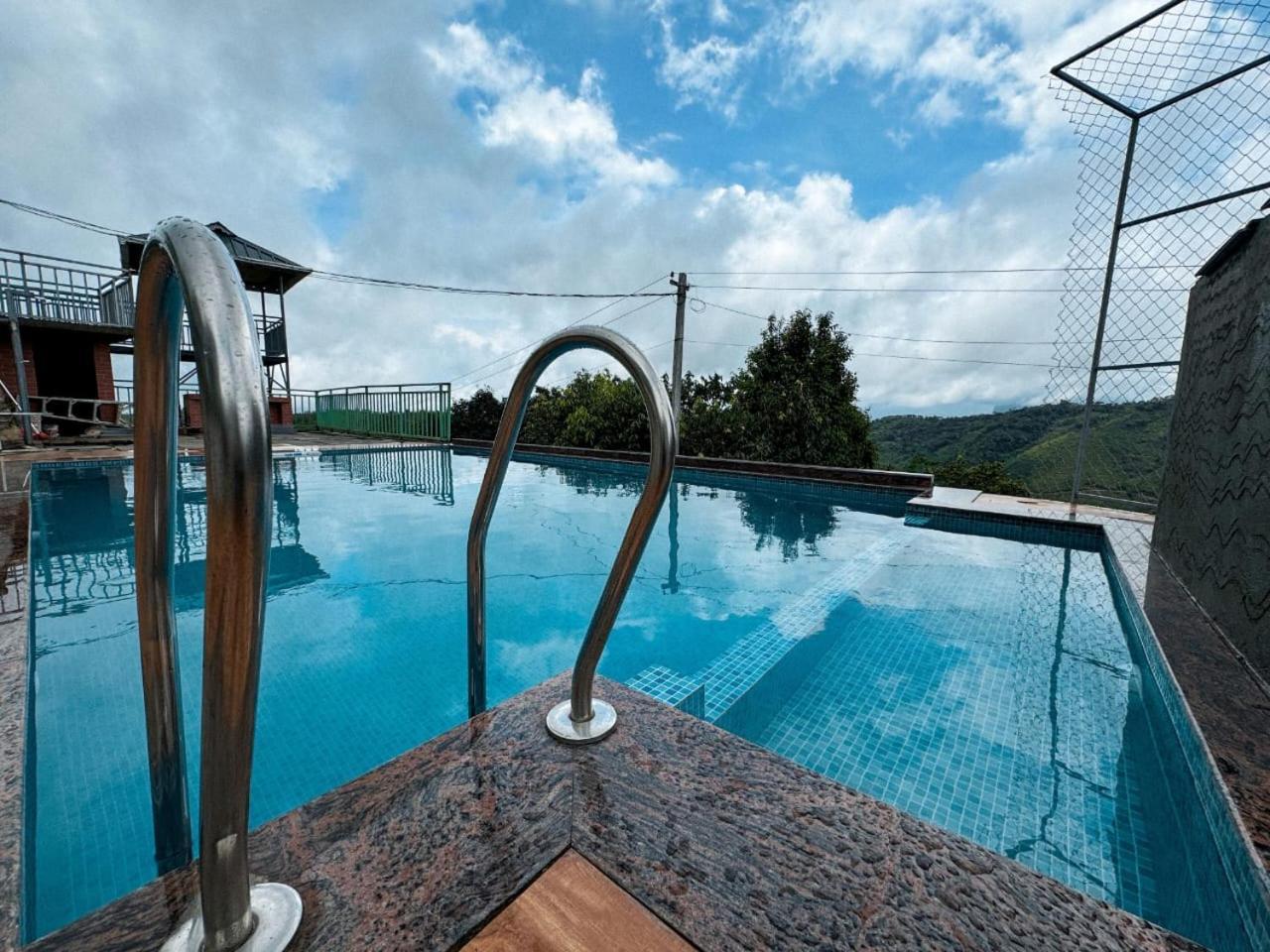 Vaga Mist Resort Vagamon Idukki Esterno foto